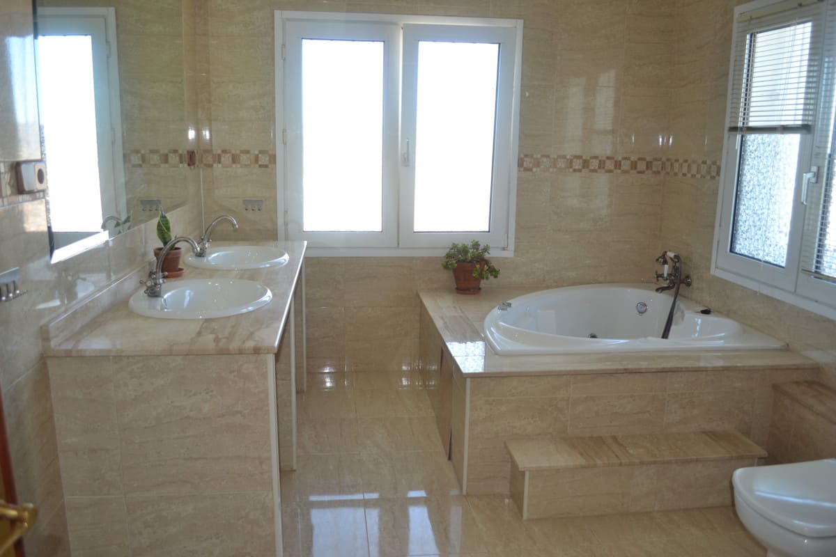 6-slaapkamer villa te koop in Alhaurín de la Torre (El Lagar) in Alhaurín de la Torre - foto 19