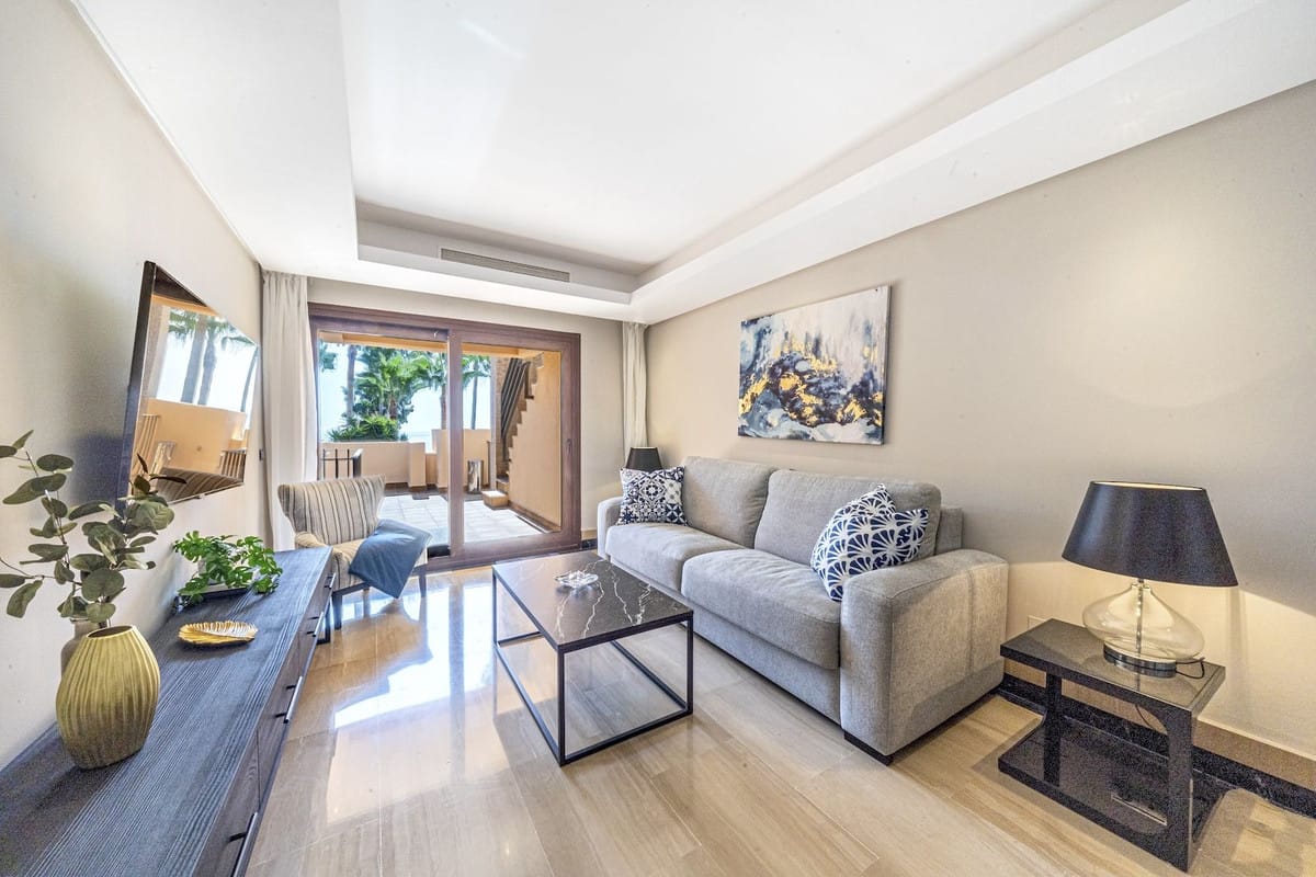 2-slaapkamer appartement aan het strand in Estepona in Estepona - foto 4