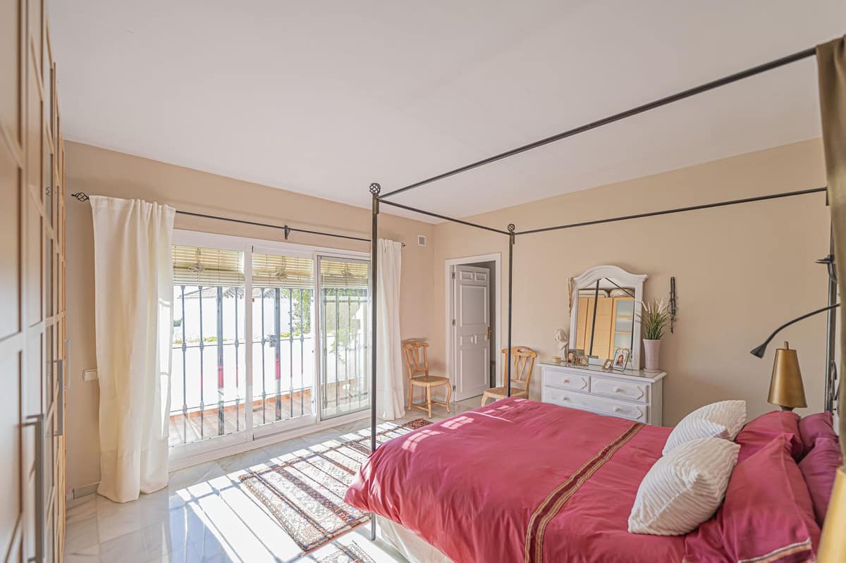 Appartement met 2 slaapkamers in Benahavís in Benahavís - foto 8