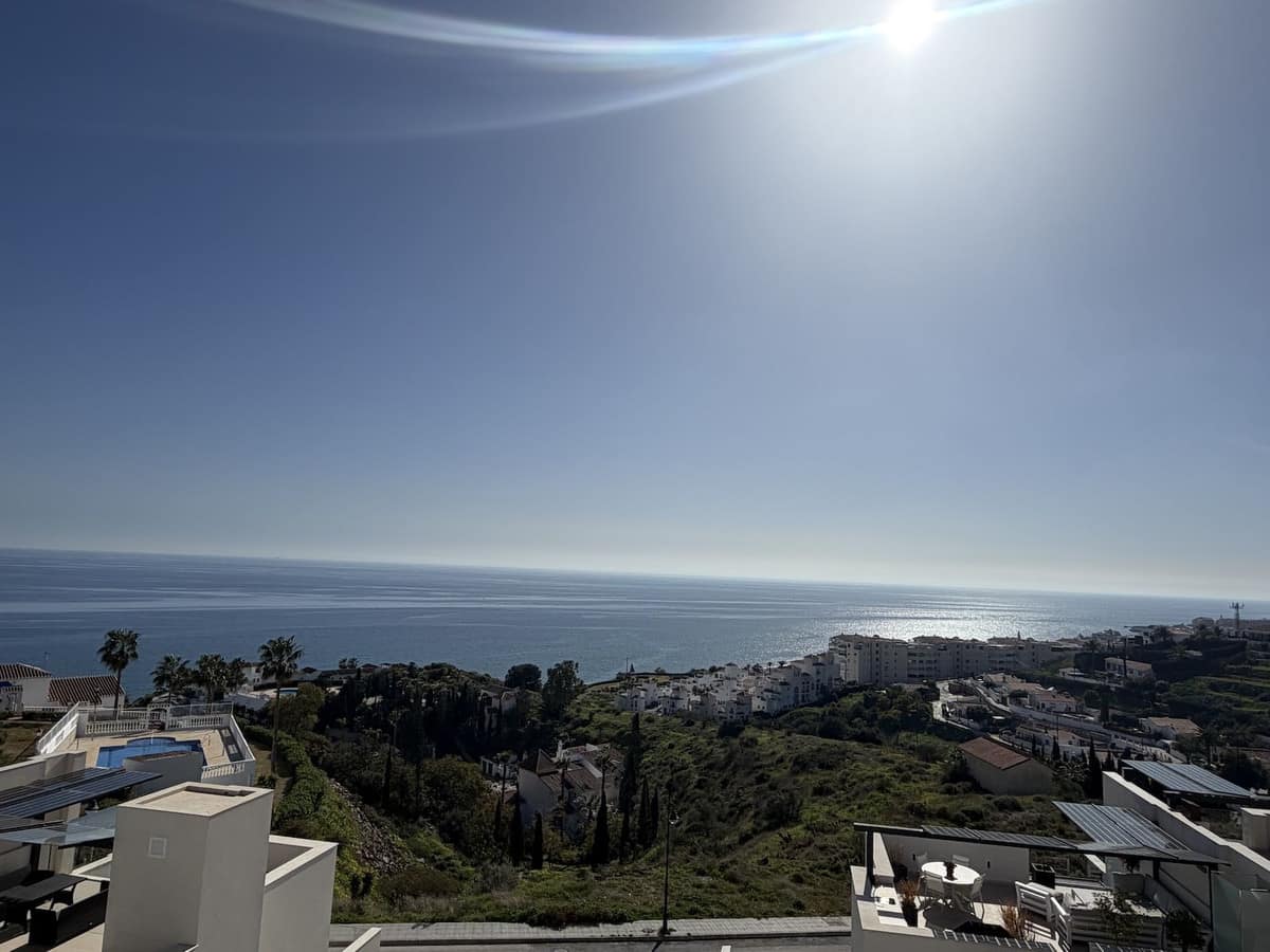 Drie-slaapkamerwoning in Torrox Costa in Torrox Costa - foto 20