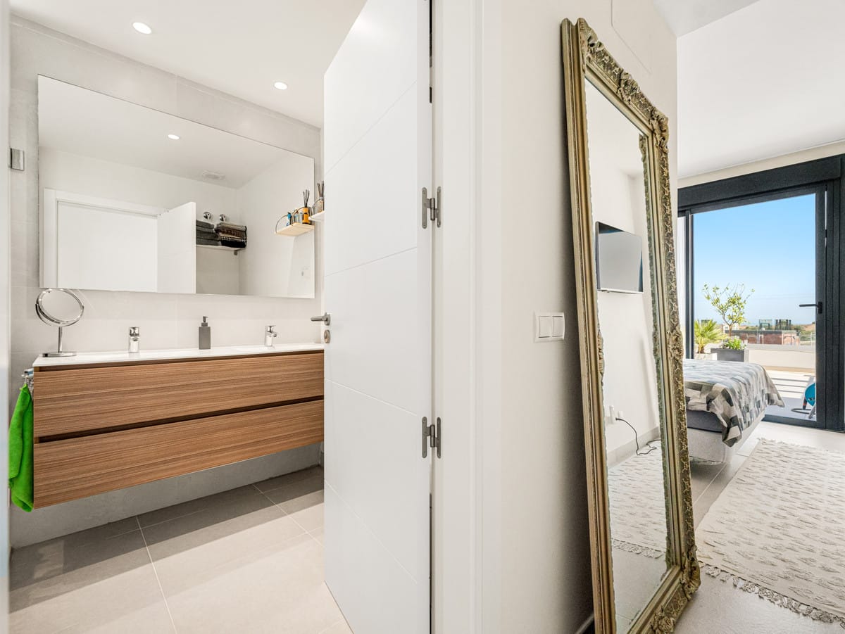 2 bedroom Apartment in Estepona in Estepona - foto 14