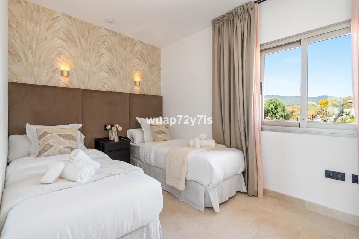 Prachtig 2-slaapkamer penthouse – La Resina Golf, Selwo, Estepona in Selwo - foto 15