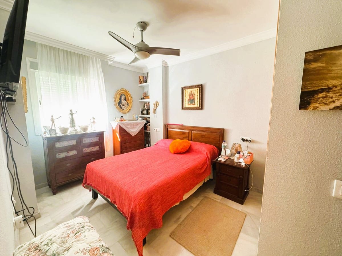 3-slaapkamerappartement in Las Lagunas in Las Lagunas - foto 15