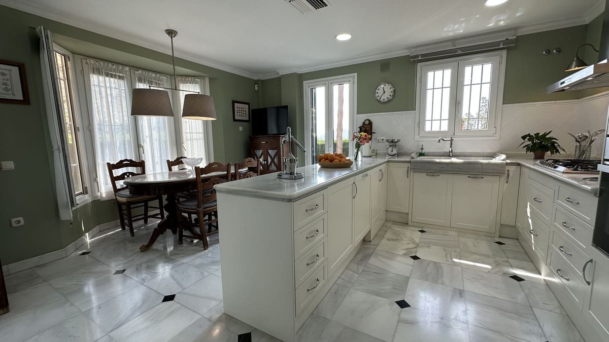 6-slaapkamer villa in Málaga Este in Málaga Este - foto 20