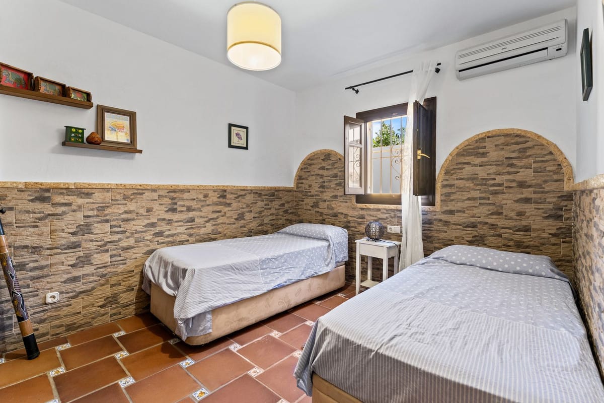 4-slaapkamer villa met zeezicht in Valtocado, Mijas in Mijas - foto 16