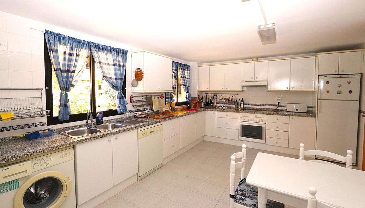 Drie-slaapkamerappartement in Selwo, Estepona in Selwo - foto 10