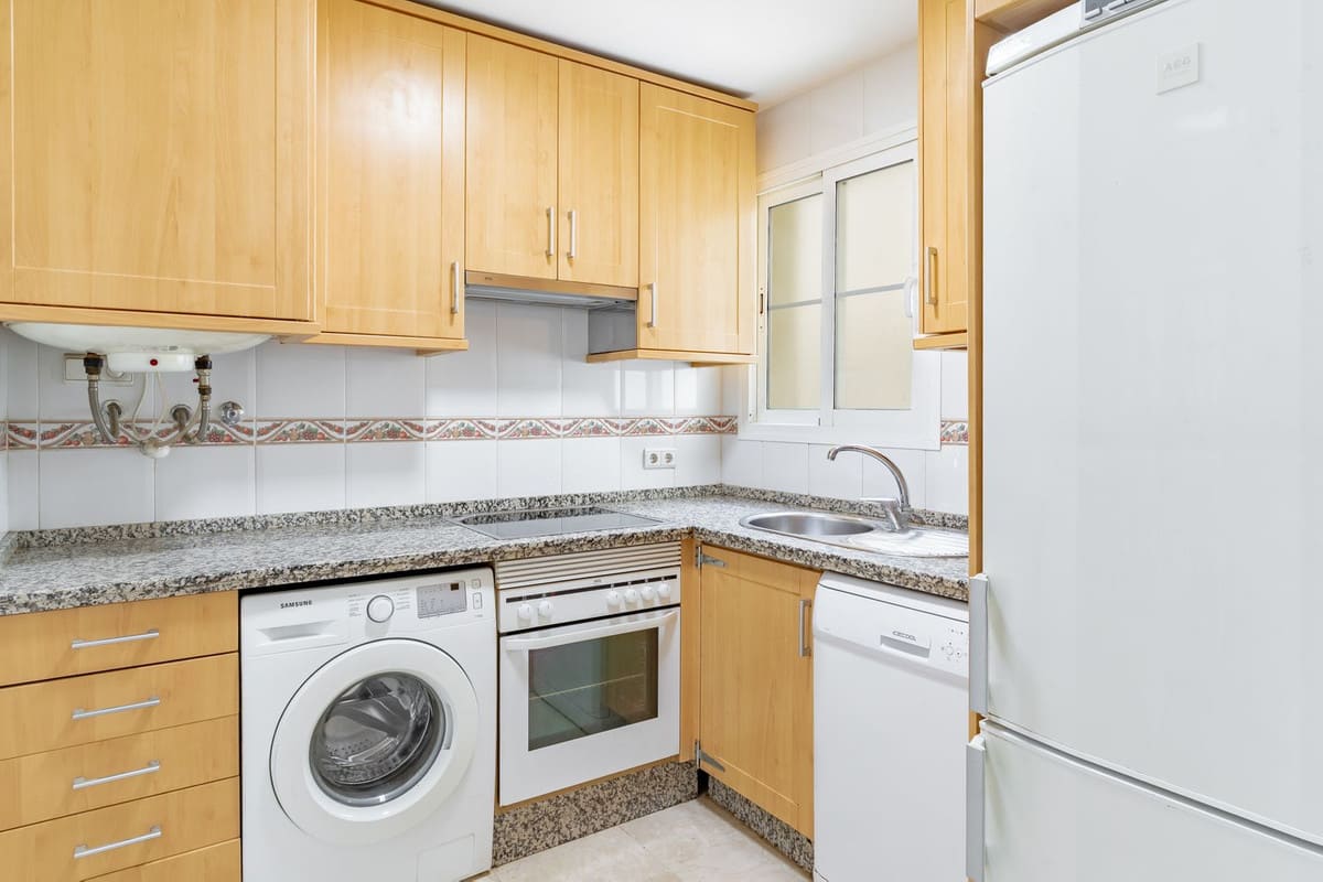 Appartement met 2 slaapkamers in Benalmádena Pueblo in Benalmadena Pueblo - foto 14