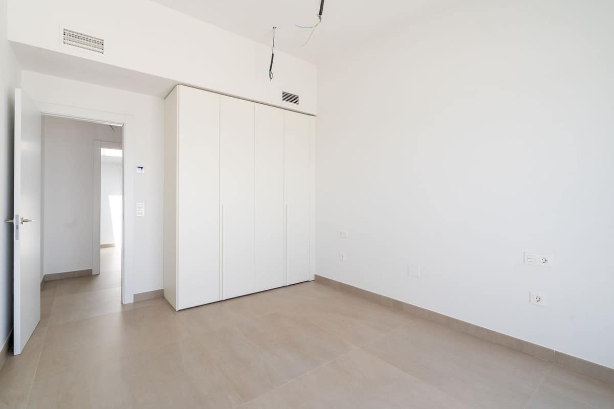 Penthouse met drie slaapkamers in Fuengirola (Carvajal) met privéterrassen en zeezicht in Fuengirola - foto 16