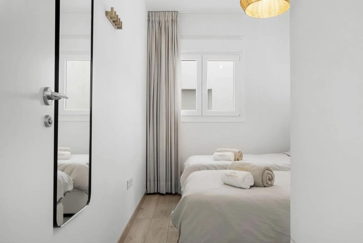 2-slaapkamer appartement in Estepona – terras en zwembadzicht in Estepona - foto 16