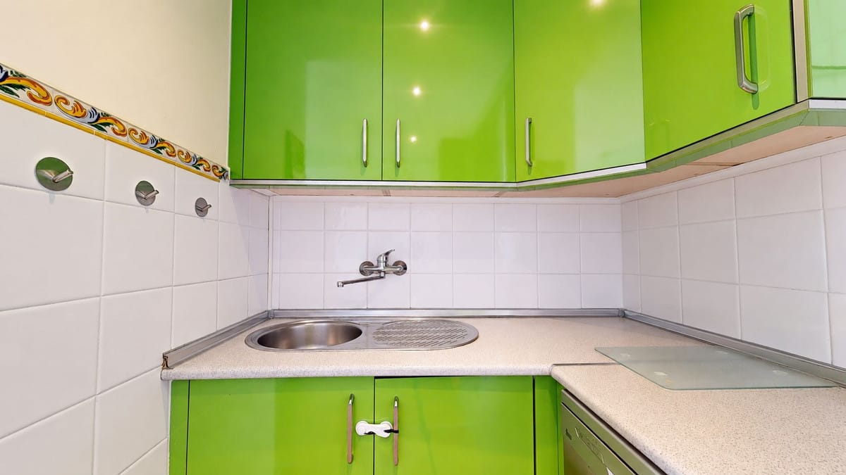 Drie-slaapkamer stadswoning in Estepona in Estepona - foto 13