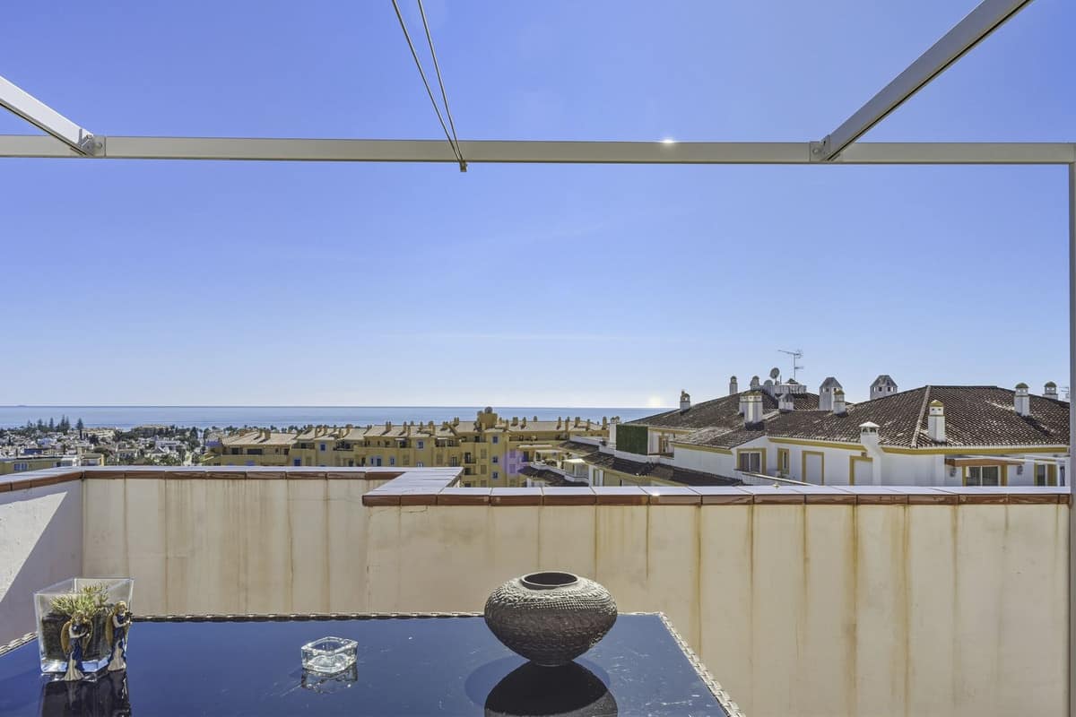 3-slaapkamer penthouse met panoramisch zeezicht in San Pedro de Alcántara in San Pedro de Alcántara - foto 2