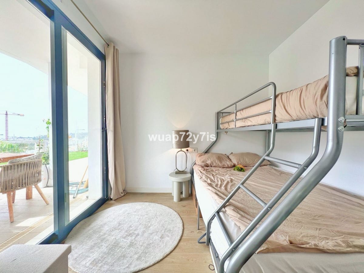 2 bedroom Apartment in Estepona in Estepona - foto 13