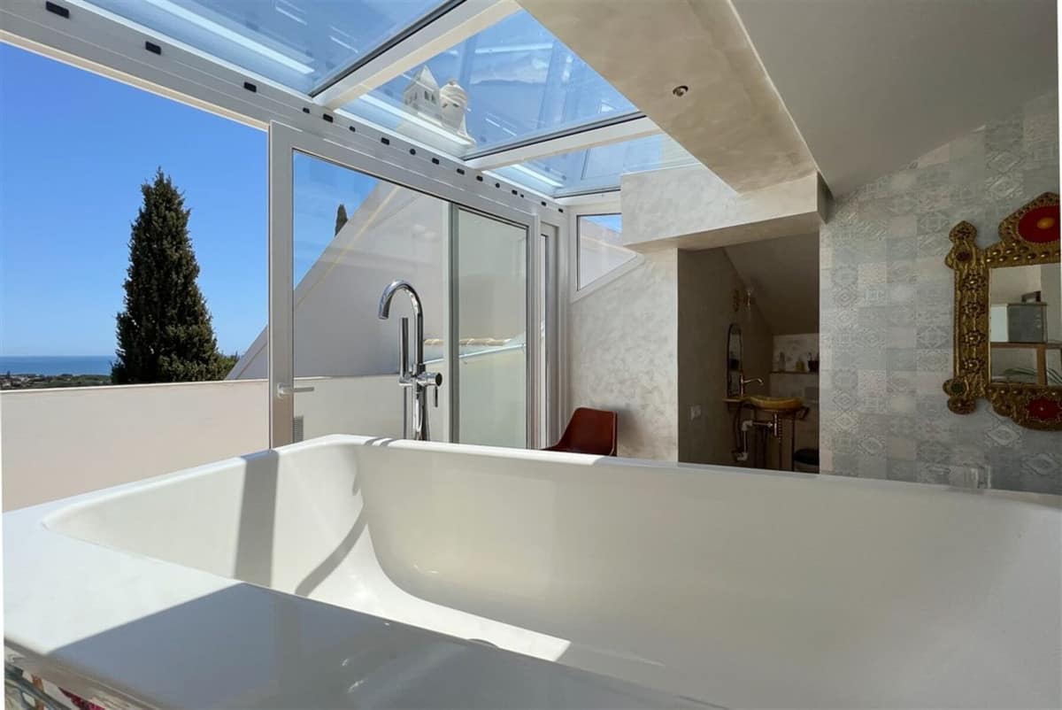 Stadswoning met 4 slaapkamers in Calahonda in Calahonda - foto 20