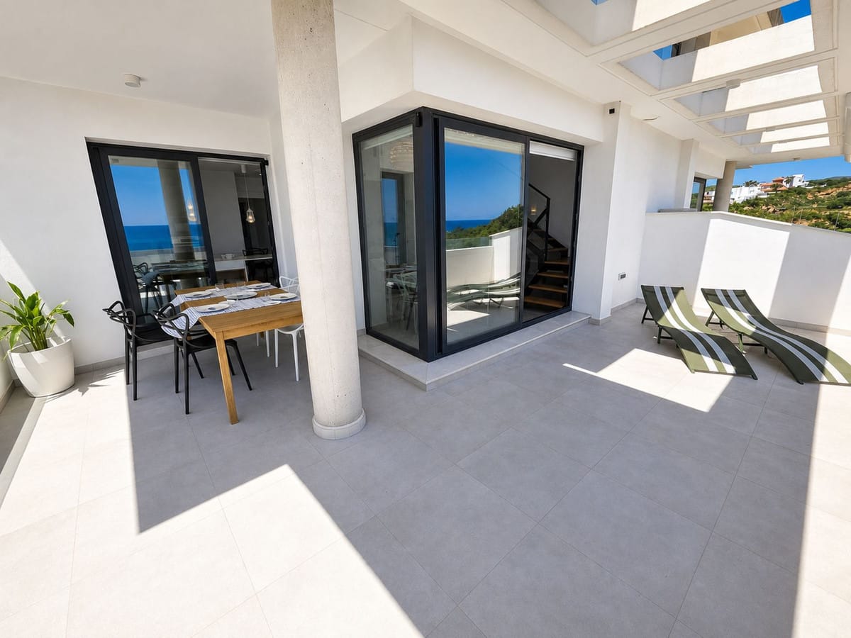 Drie-slaapkamer duplex-penthouse in La Alcaidesa in La Alcaidesa - foto 2