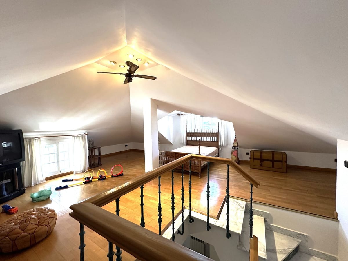 Villa met 5 slaapkamers in San Pedro de Alcántara in San Pedro de Alcántara - foto 9