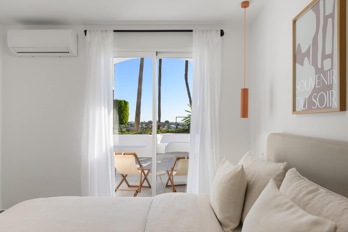 3-slaapkamer appartement met uitzicht op zee in El Paraiso in El Paraiso - foto 13