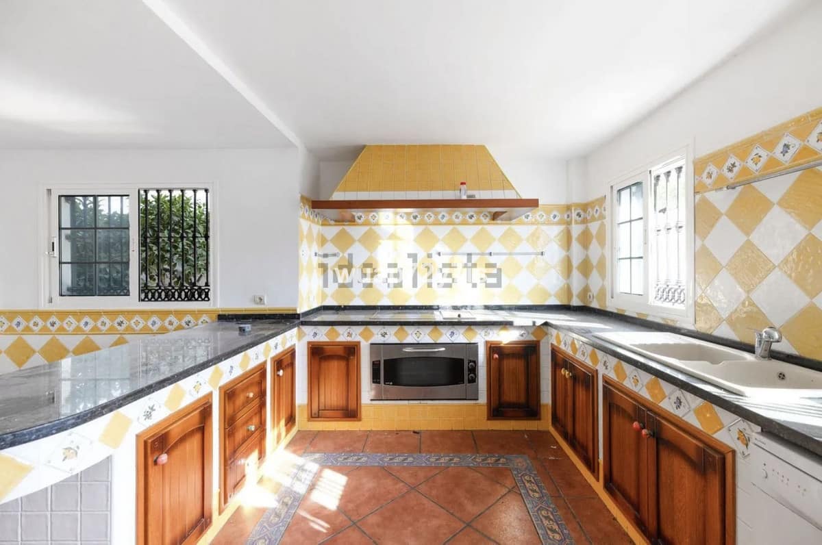 Vrijstaande villa met 5 slaapkamers in Benalmádena Costa in Benalmadena - foto 6