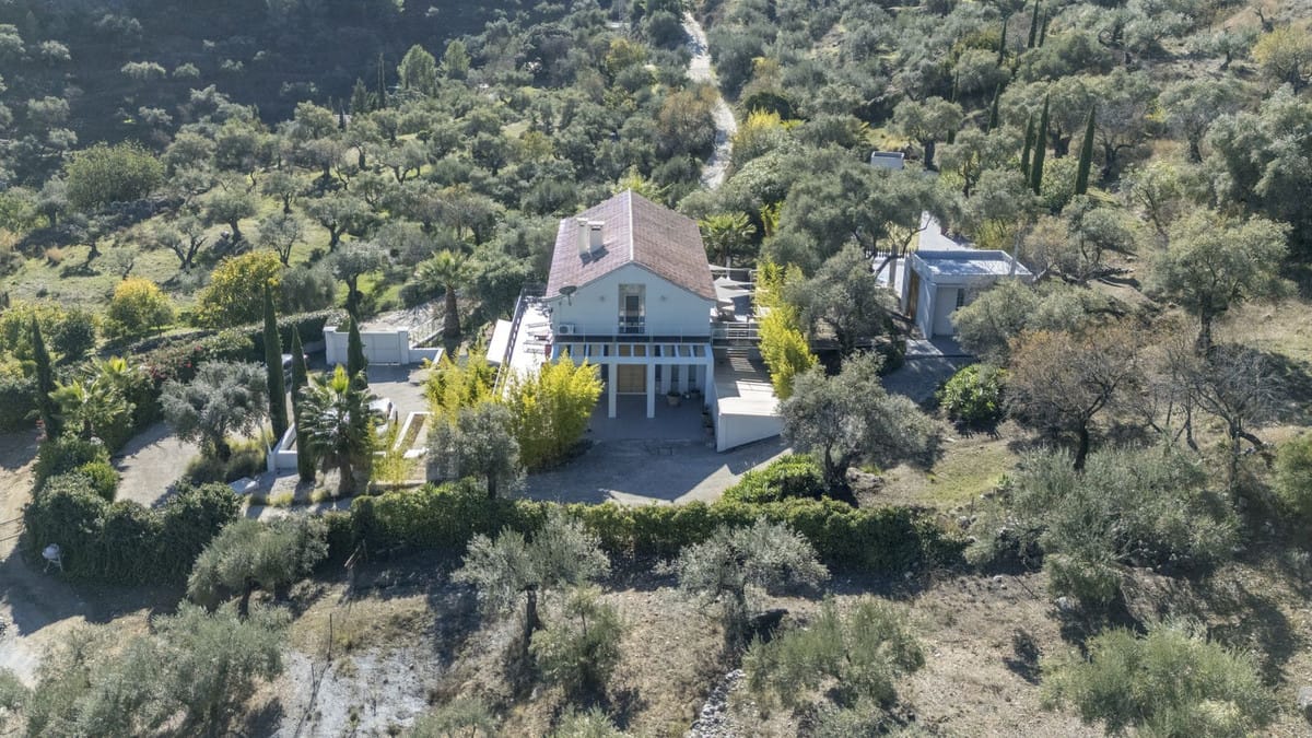 4-slaapkamer villa in Monda in Monda - foto 17