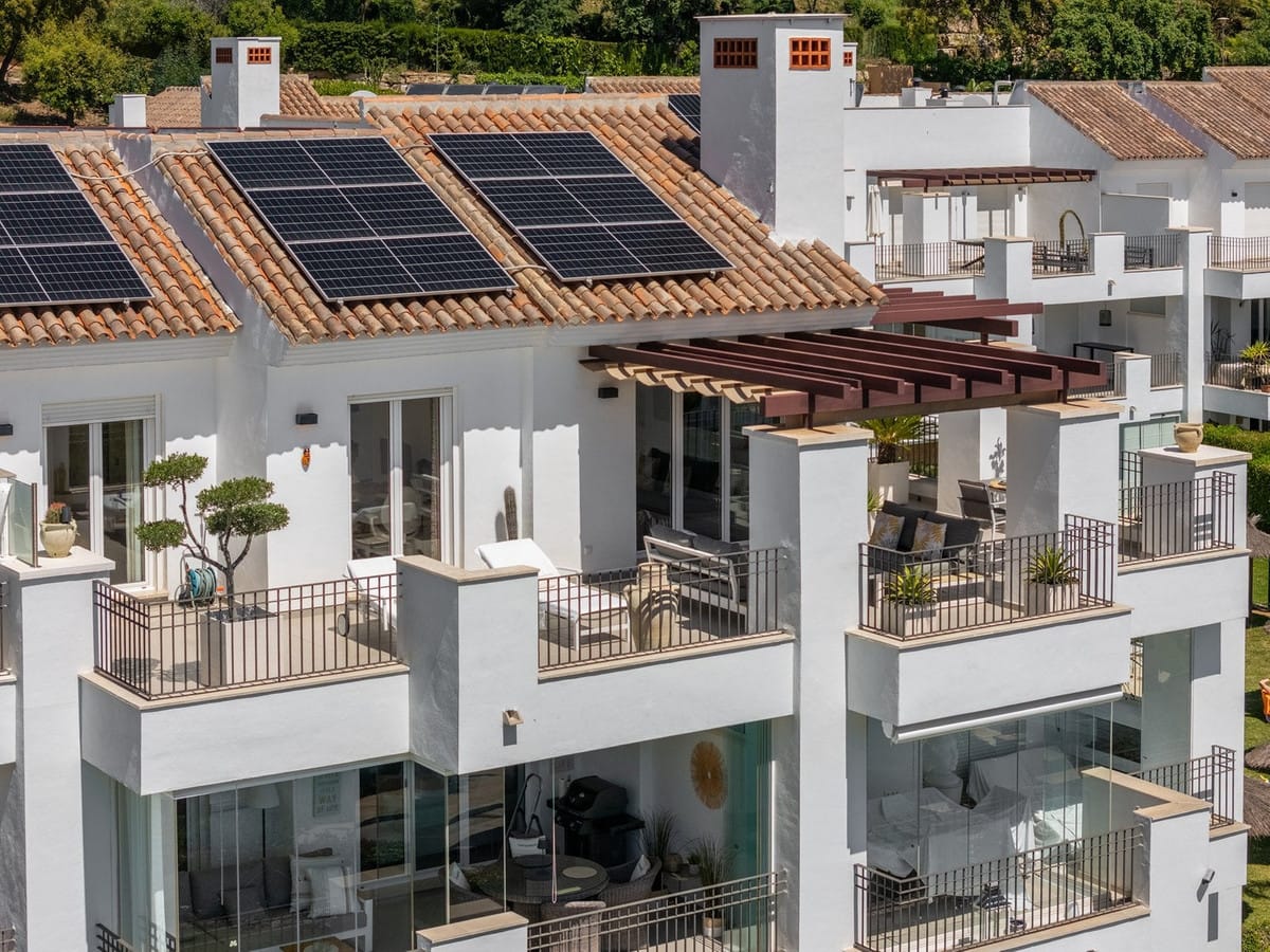 Drie-slaapkamer penthouse in La Floresta, Marbella in Marbella - foto 16