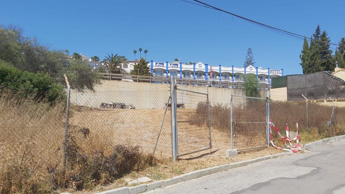 Plot in Estepona in Estepona - foto 4