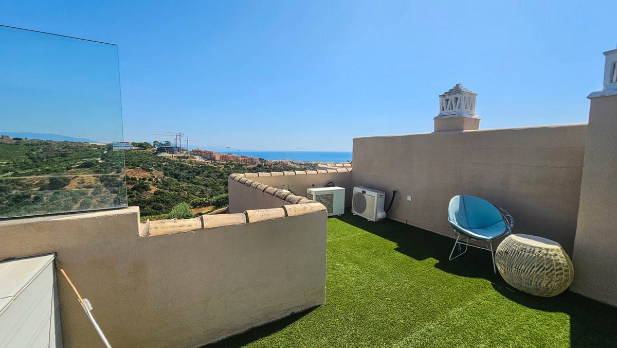 Villa met 4 slaapkamers in La Duquesa in La Duquesa - foto 16