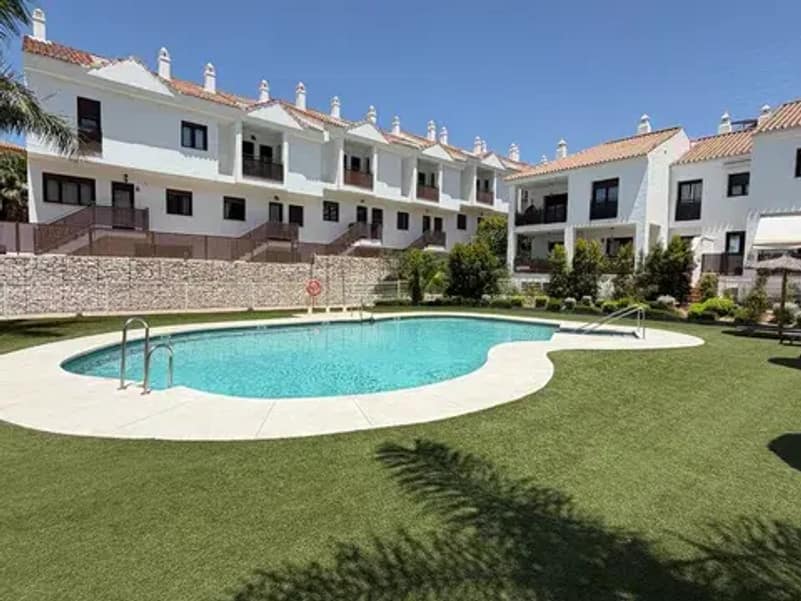 4 bedroom House in Riviera Del Sol in Riviera del Sol - foto 2