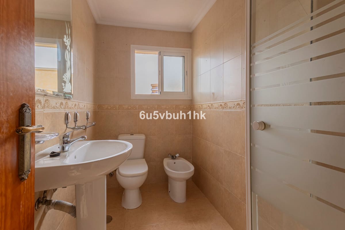 Drie-slaapkamer appartement in Fuengirola in Fuengirola - foto 7