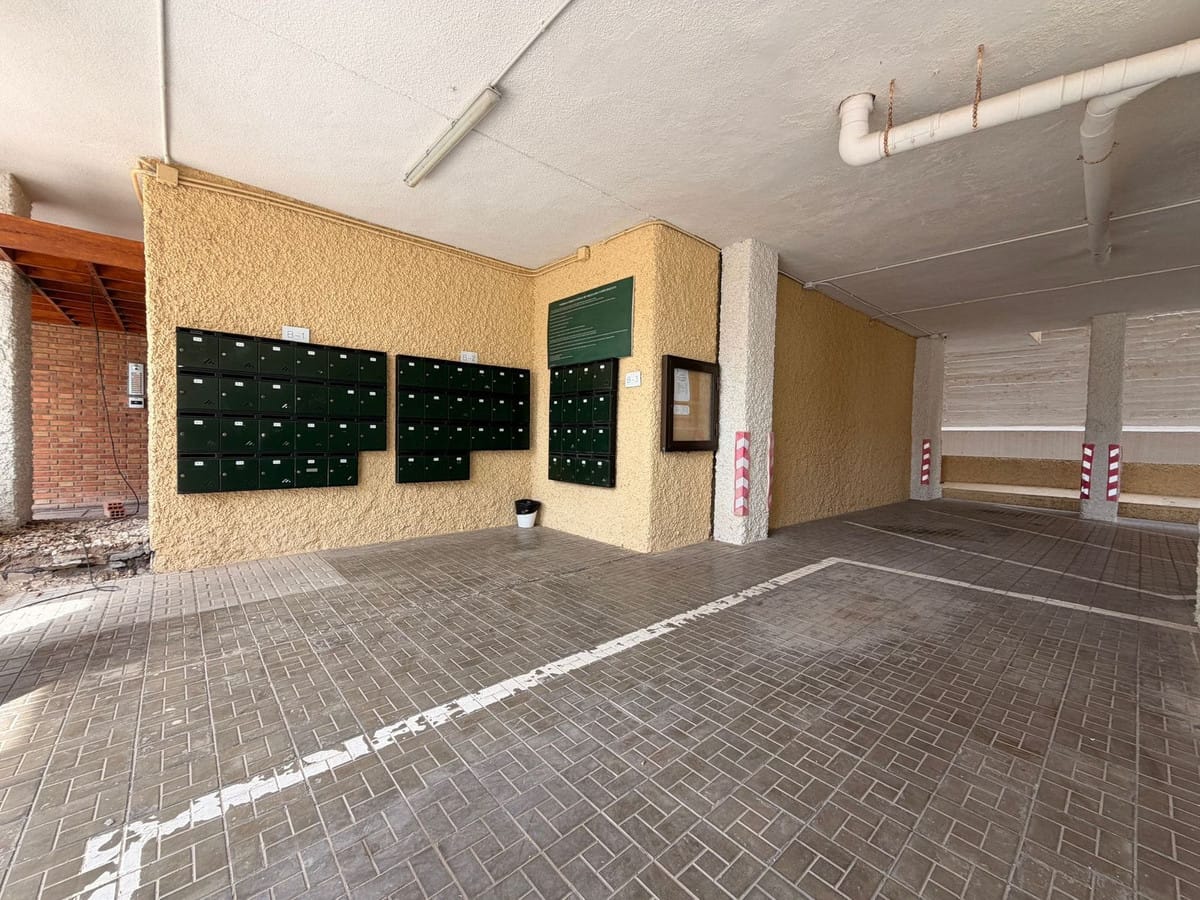 2 bedroom Apartment in Torremolinos in Torremolinos - foto 19