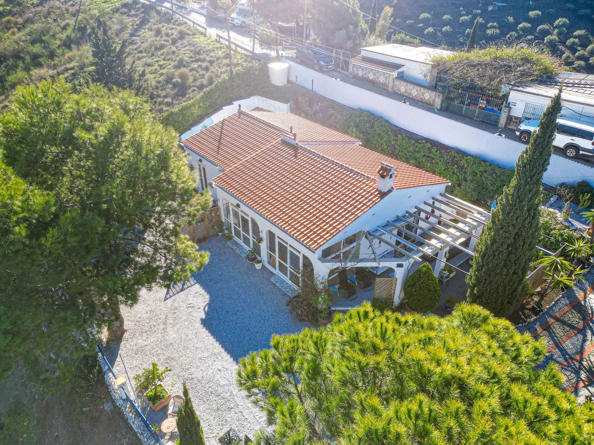 Villa met 3 slaapkamers in Cómpeta in Cómpeta - foto 3