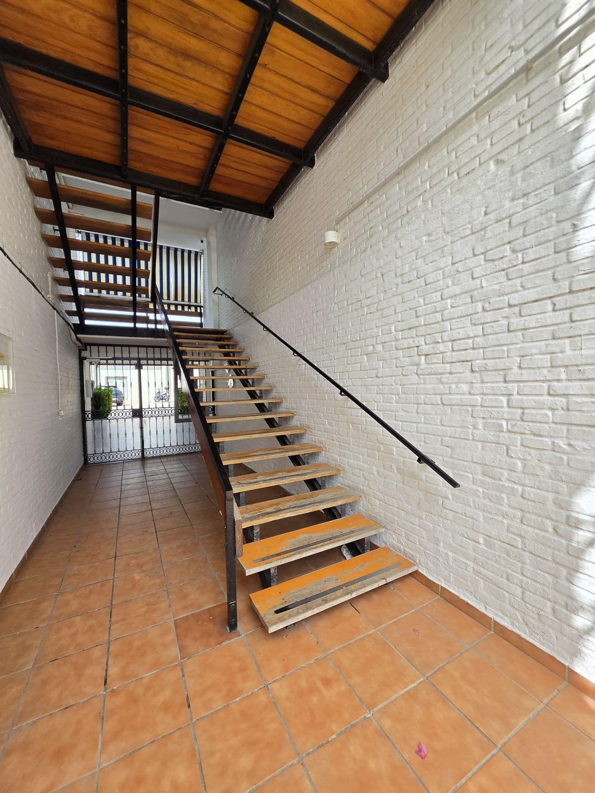 Charmant 1-slaapkamer penthouse met zwembadzicht in Cortijo Blanco, Marbella in Cortijo Blanco - foto 14