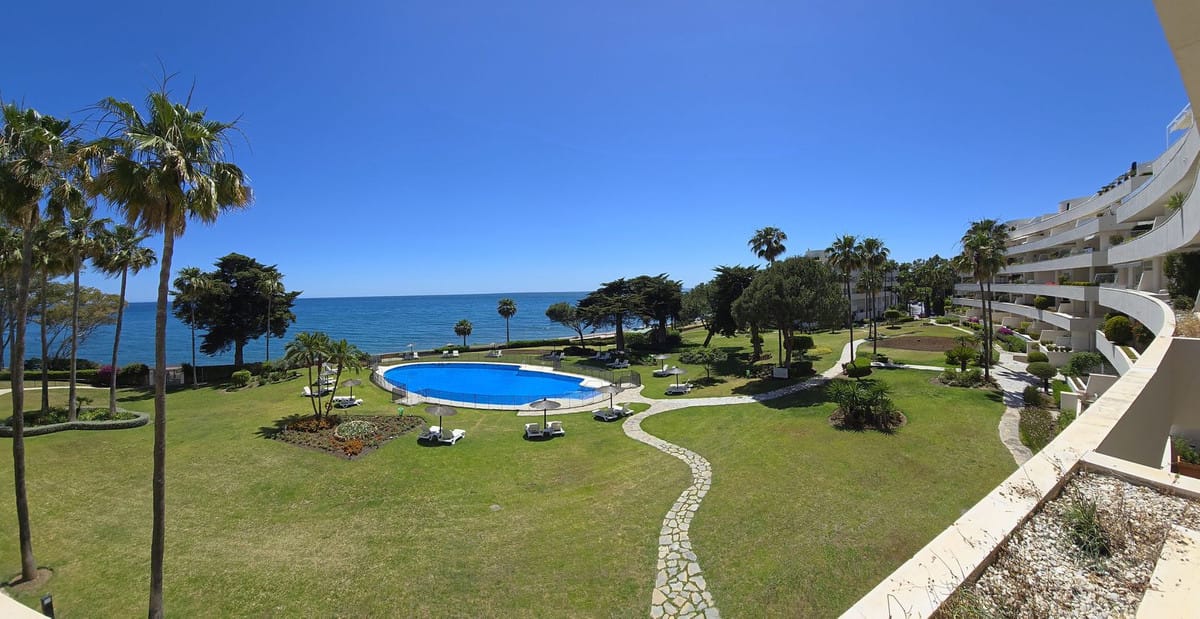 3-slaapkamer appartement in Estepona met direct zicht op zee in Estepona - foto 18