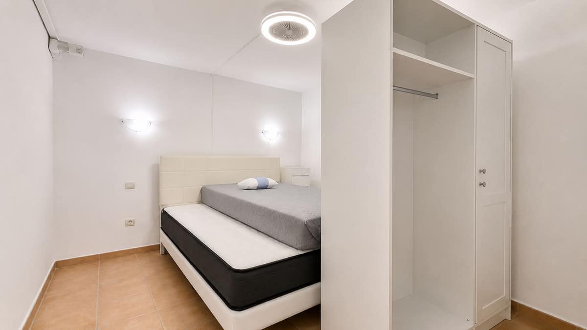 9-slaapkamer halfvrijstaande villa in Nueva Andalucía, Marbella in Nueva Andalucía - foto 19