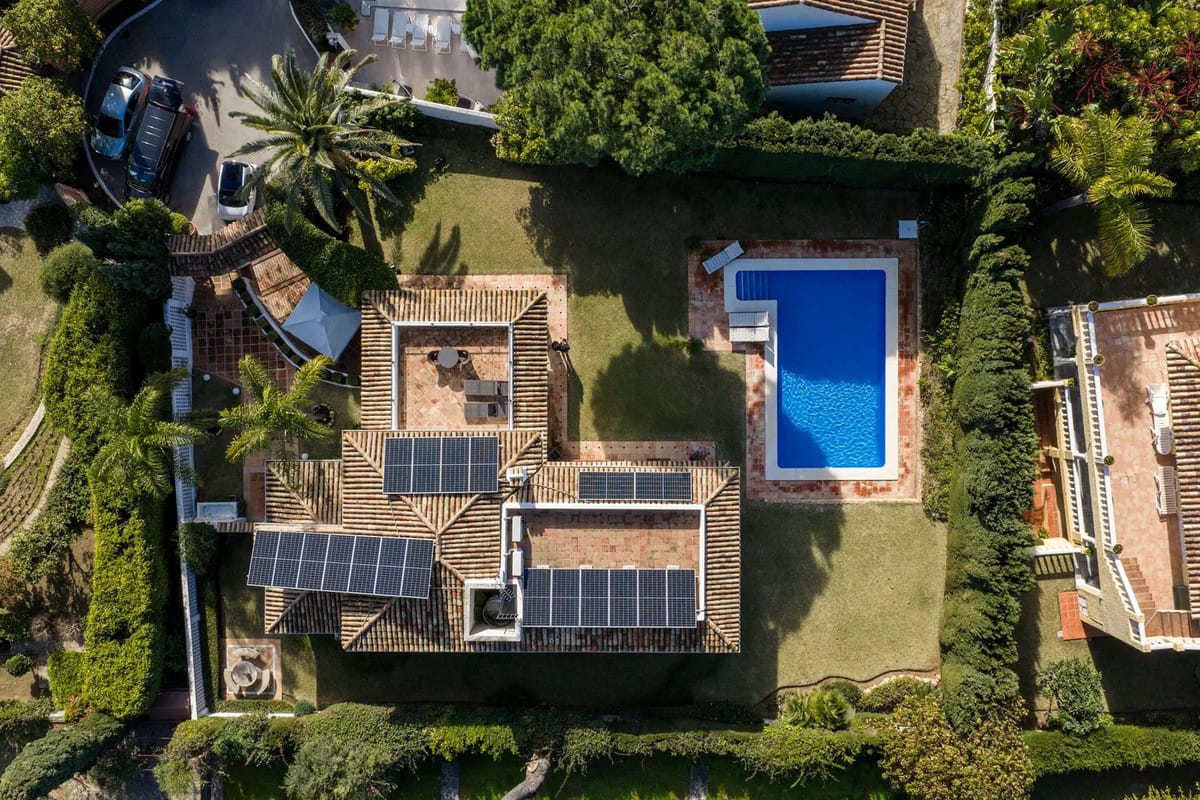 Villa met 5 slaapkamers in Los Monteros in Los Monteros - foto 2