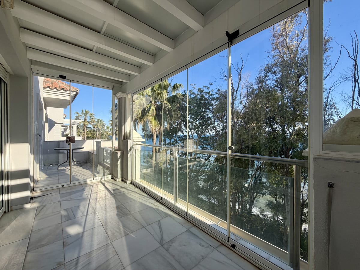 Appartement met twee slaapkamers aan de kust in Estepona (Punta Plata) in Estepona - foto 16