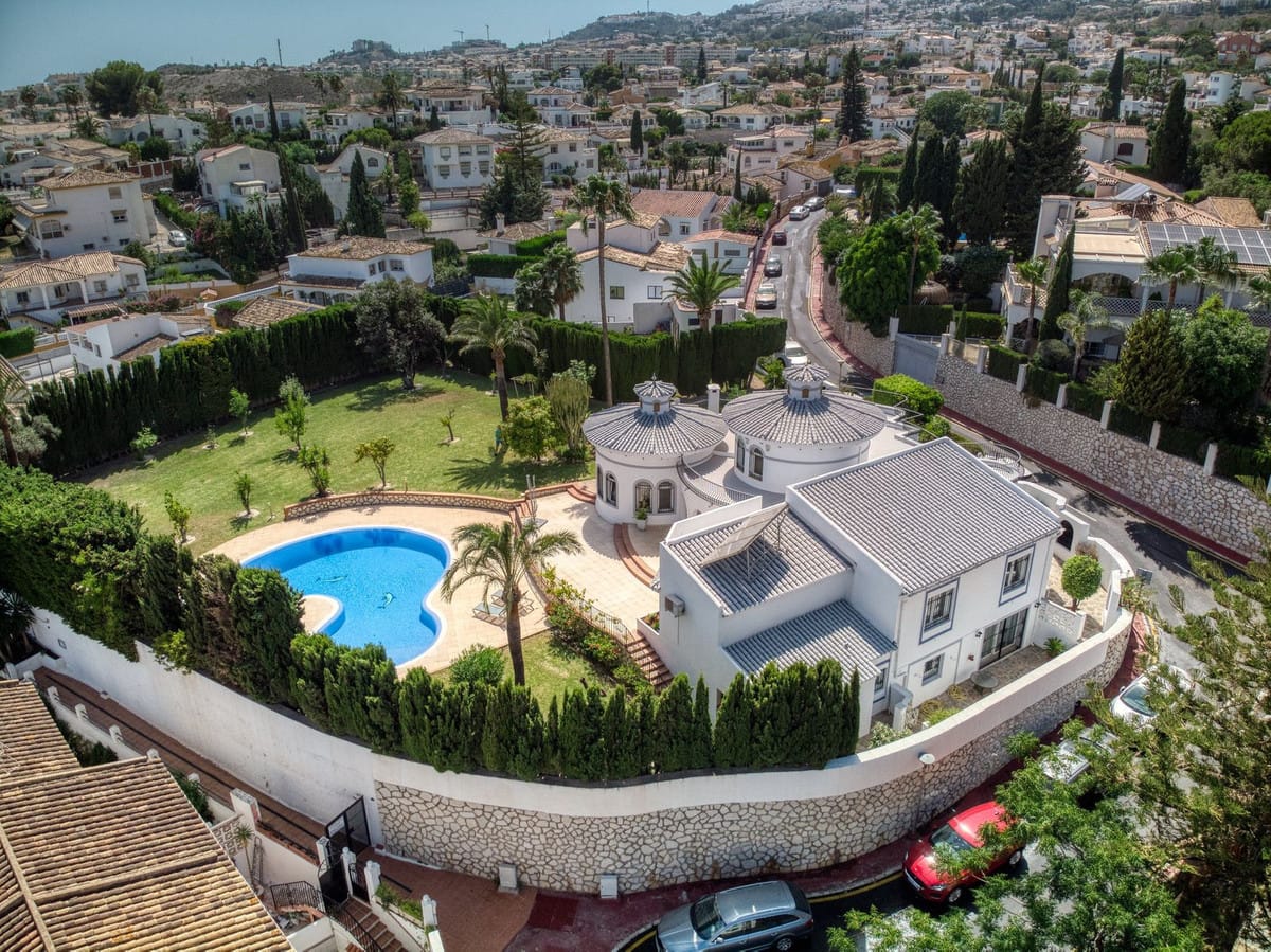 Villa met 4 slaapkamers in Benalmádena in Benalmadena - foto 3
