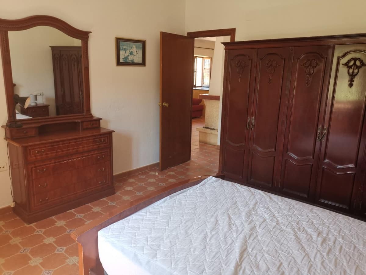 Huis met 3 slaapkamers in Alcaucín in Alcaucín - foto 13