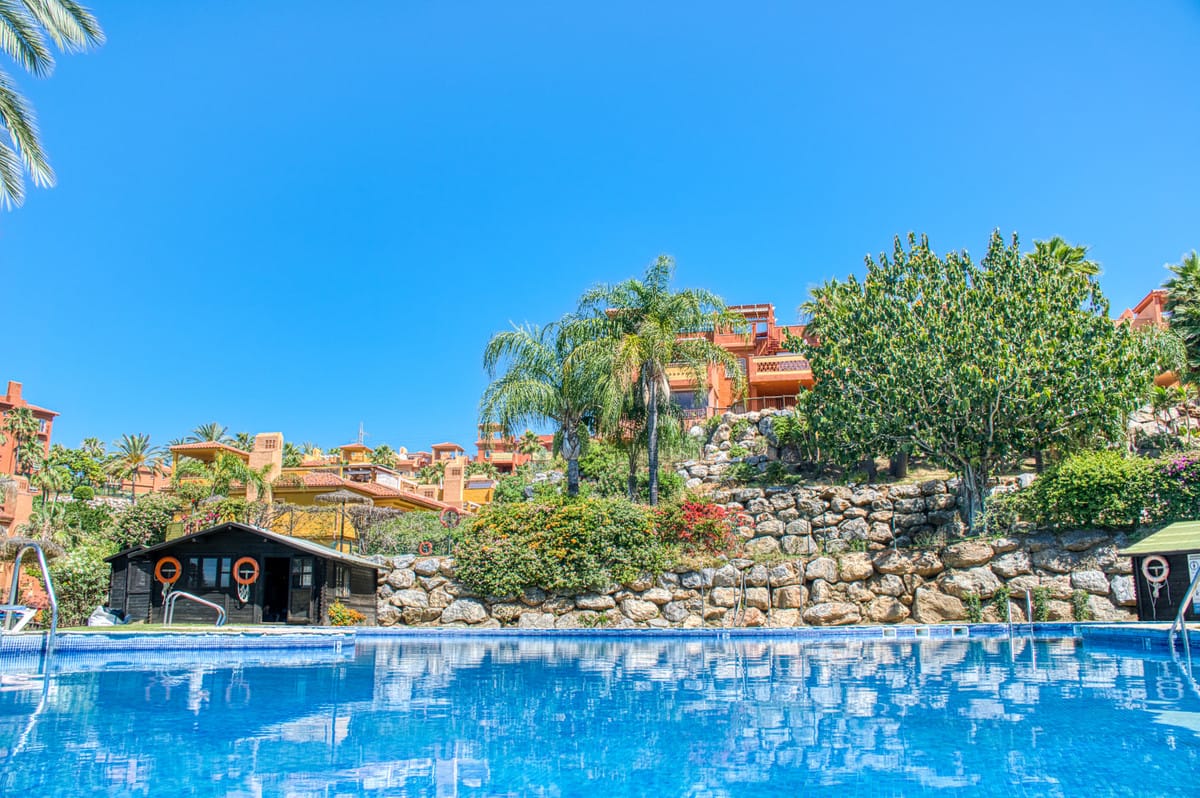2 bedroom Apartment in Reserva De Marbella in Reserva de Marbella - foto 3