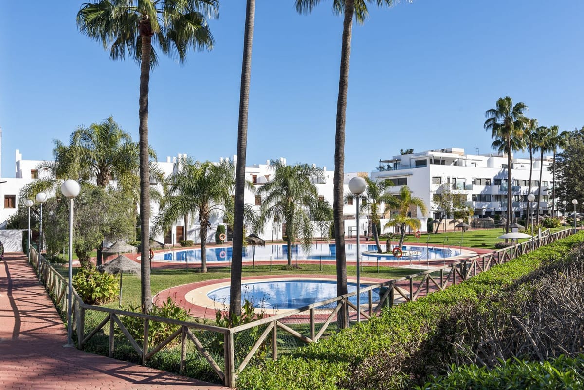 Ruim 4-slaapkamer appartement met panoramisch uitzicht in Navigolf Suites, La Cala de Mijas in La Cala de Mijas - foto 7