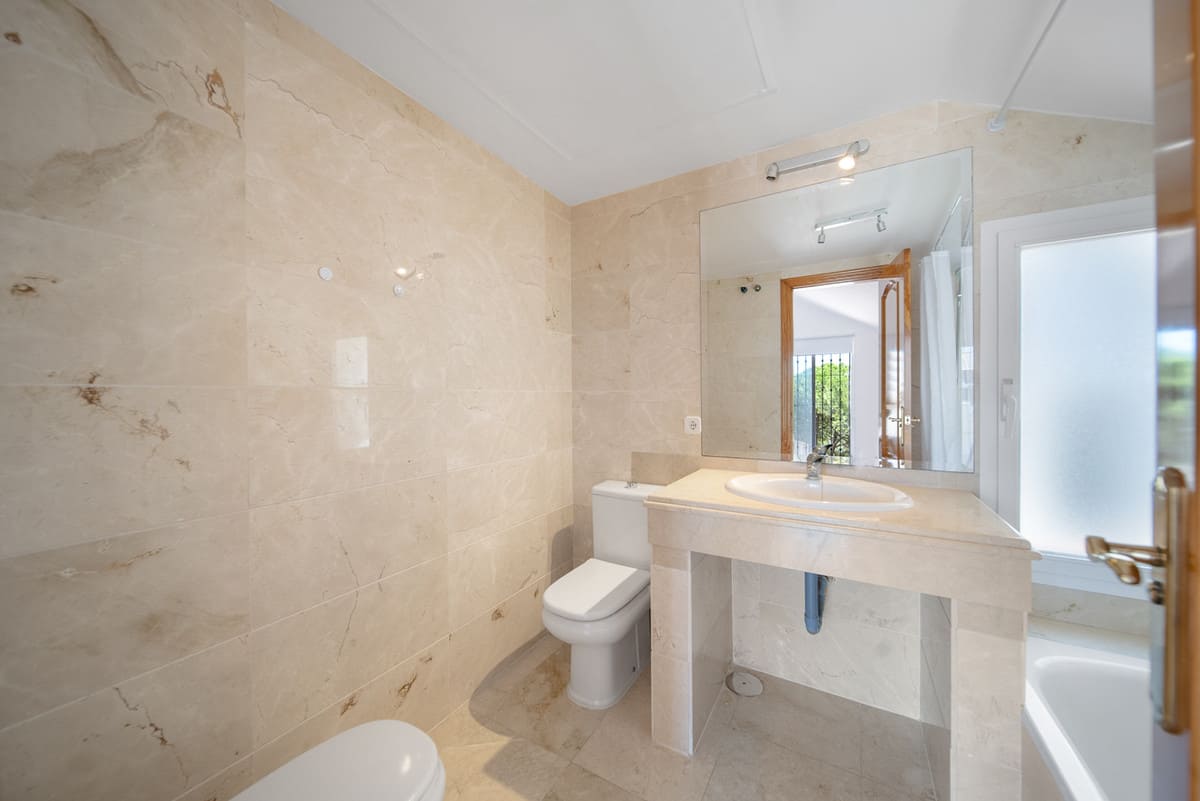 3 bedroom Apartment in Nueva Andalucía in Nueva Andalucía - foto 19