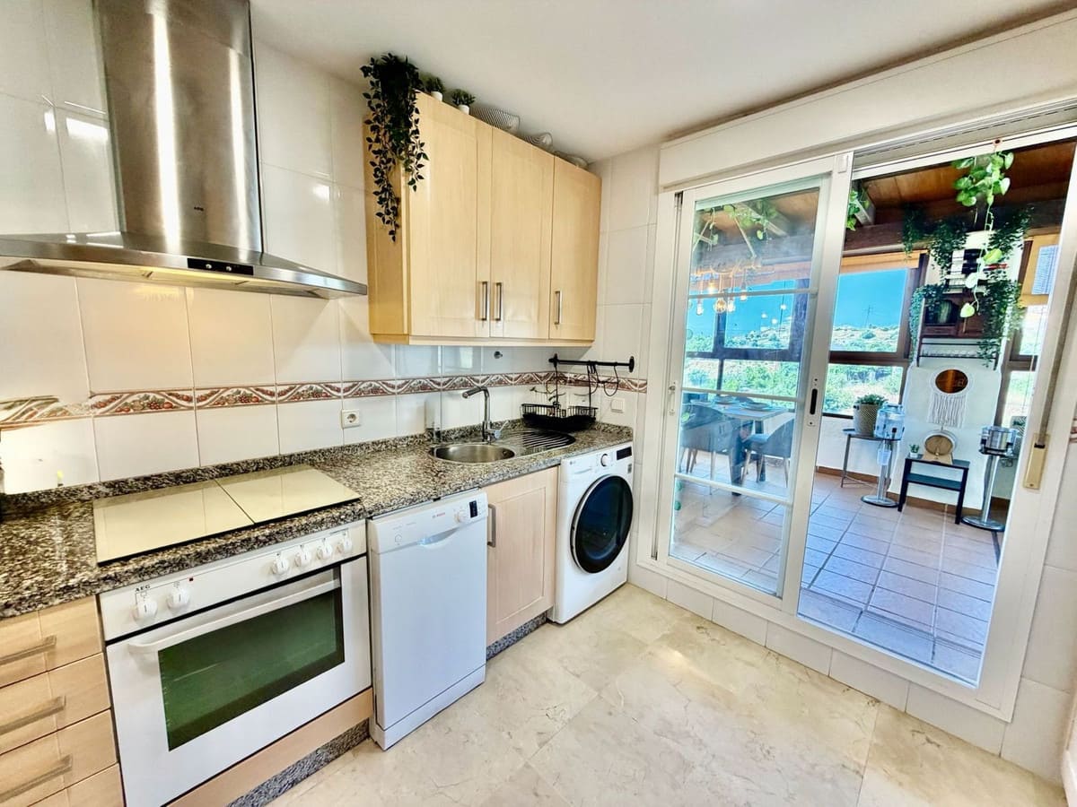 Appartement met 2 slaapkamers in Benalmádena in Benalmadena - foto 15