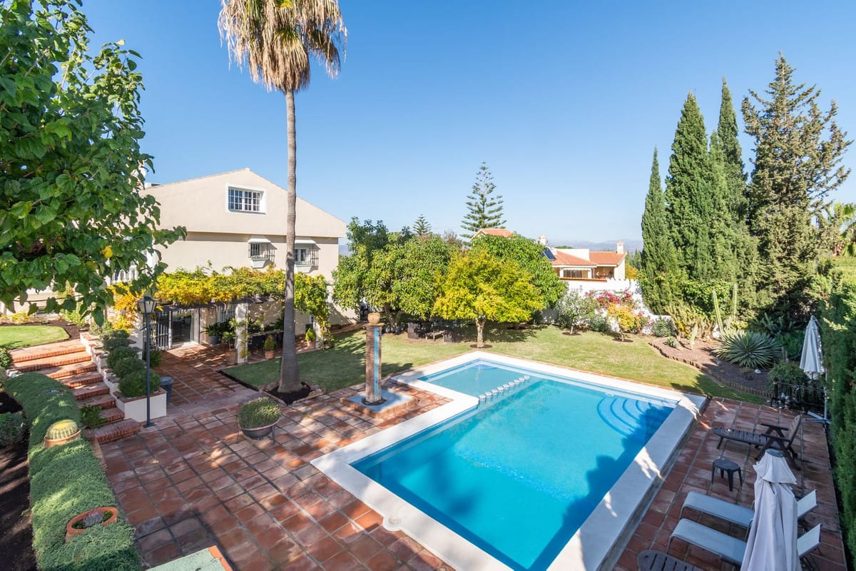 7 bedroom House in Alhaurín De La Torre in Alhaurín de la Torre - foto 2