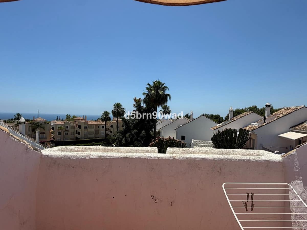 Traditionele 3-slaapkamer townhouse met zeezicht in Nagüeles, Marbella in Marbella - foto 18