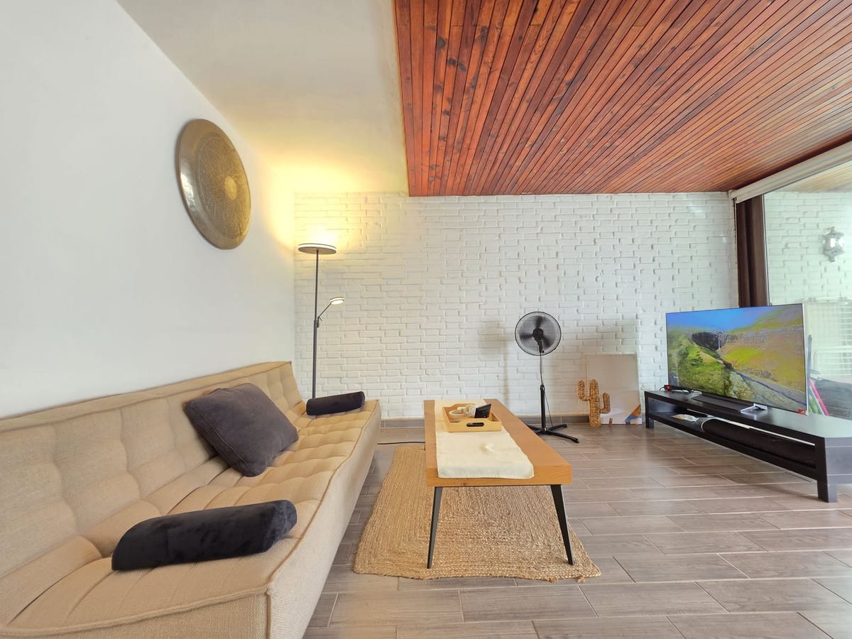 Charmant 1-slaapkamer penthouse met zwembadzicht in Cortijo Blanco, Marbella in Cortijo Blanco - foto 3