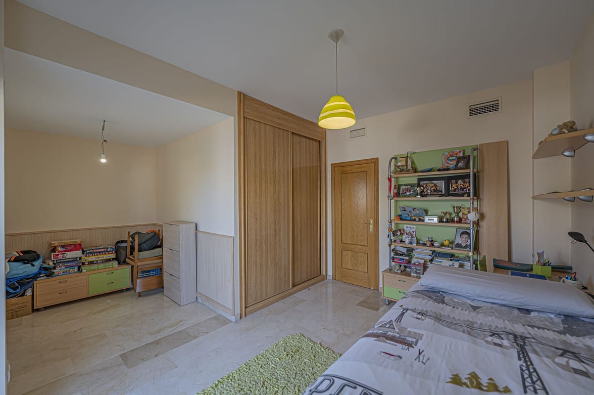 Duplex-penthouse met vier slaapkamers in Selwo – zeezicht in Selwo - foto 20