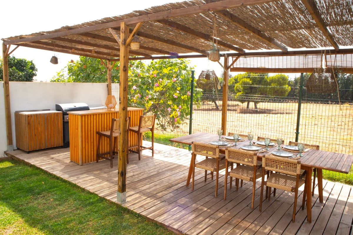 Elegant 4-slaapkamer halfvrijstaand huis met tuin, jacuzzi, garage en wasruimte in Marbella in Nueva Andalucía - foto 13