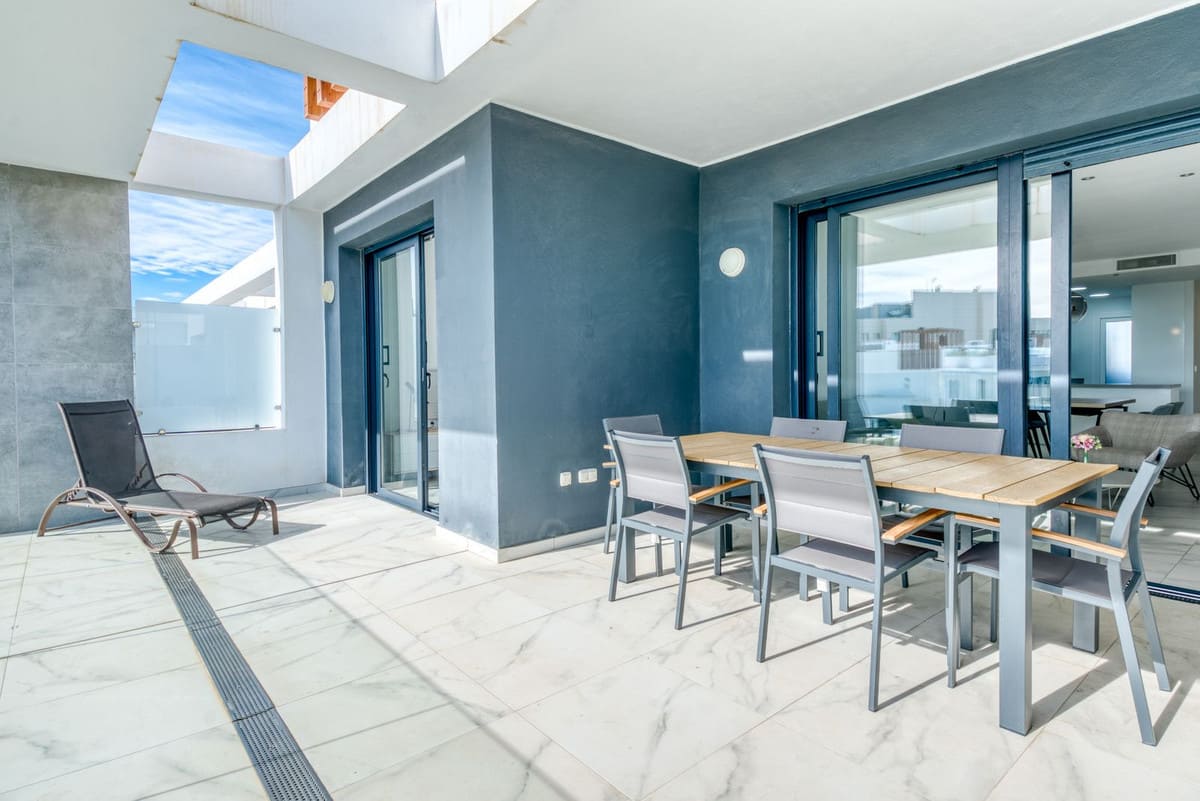 2-slaapkamer penthouse met zee- en bergzicht in Estepona in Estepona - foto 13