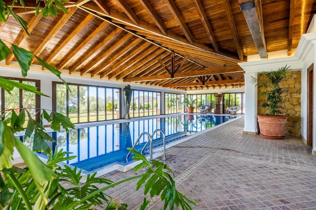 6-slaapkamer villa in Marbella, La Mairena in Marbella - foto 5