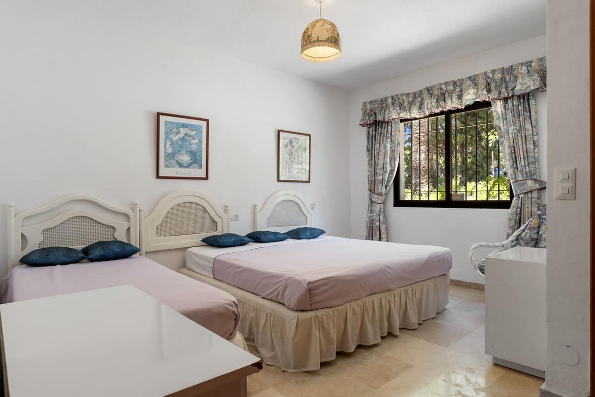 Villa met 4 slaapkamers in Las Chapas in Las Chapas - foto 14