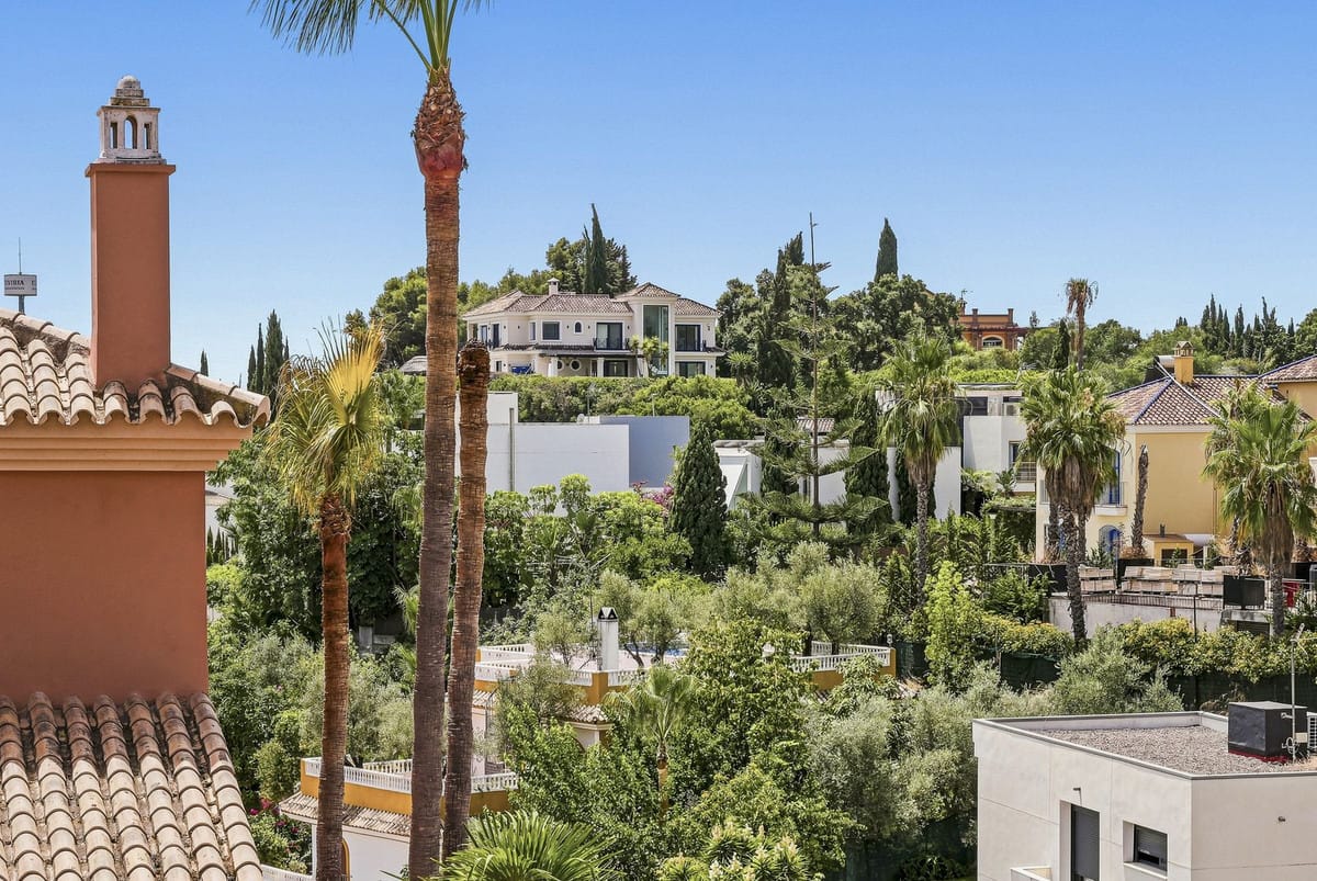 Exclusief gerenoveerd appartement met 3 slaapkamers in Elviria – Santa María in Elviria - foto 19