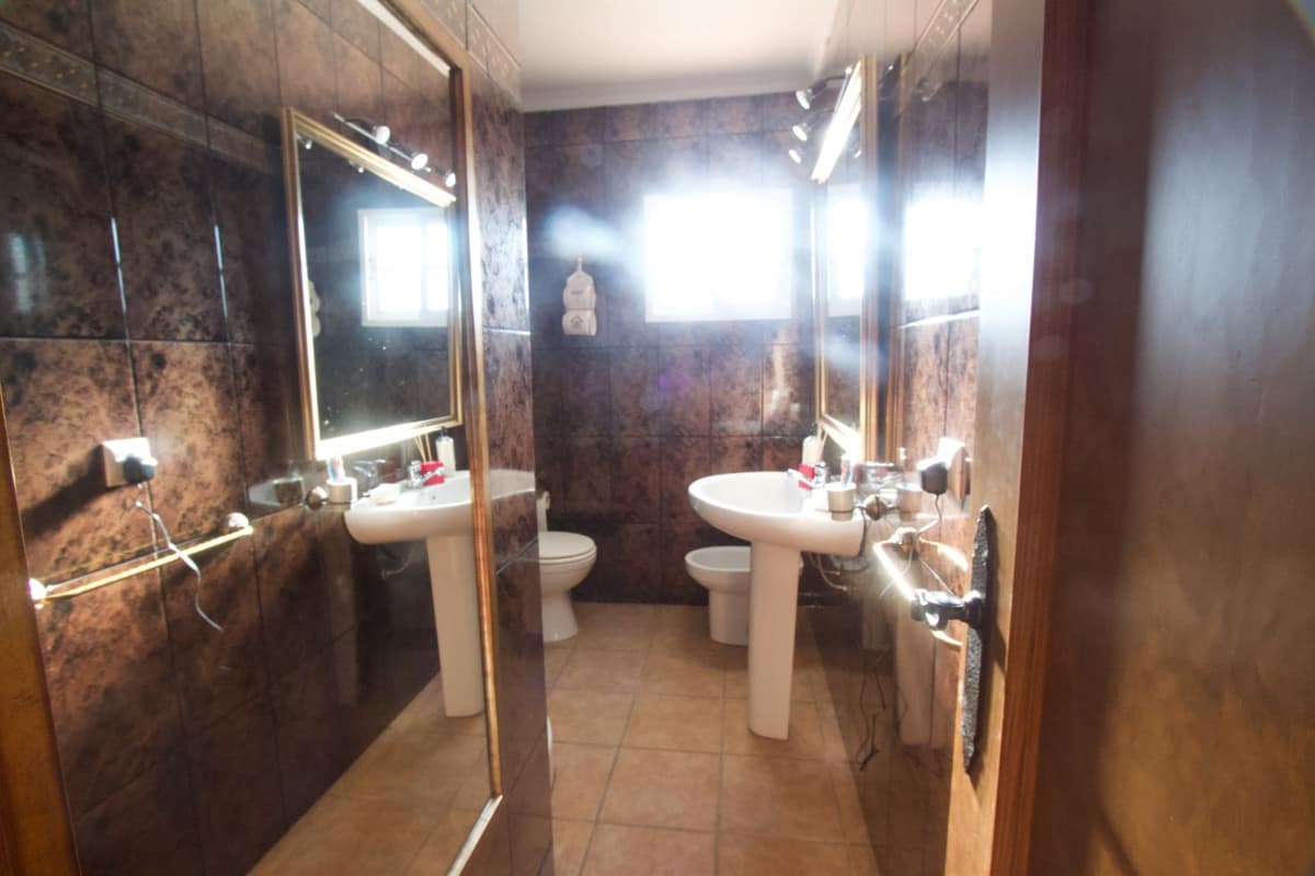 3-slaapkamer villa in Casares met zeezicht en privacy in Casares - foto 14